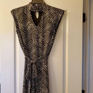 #252 INC Black & White High Neck Dress Size S